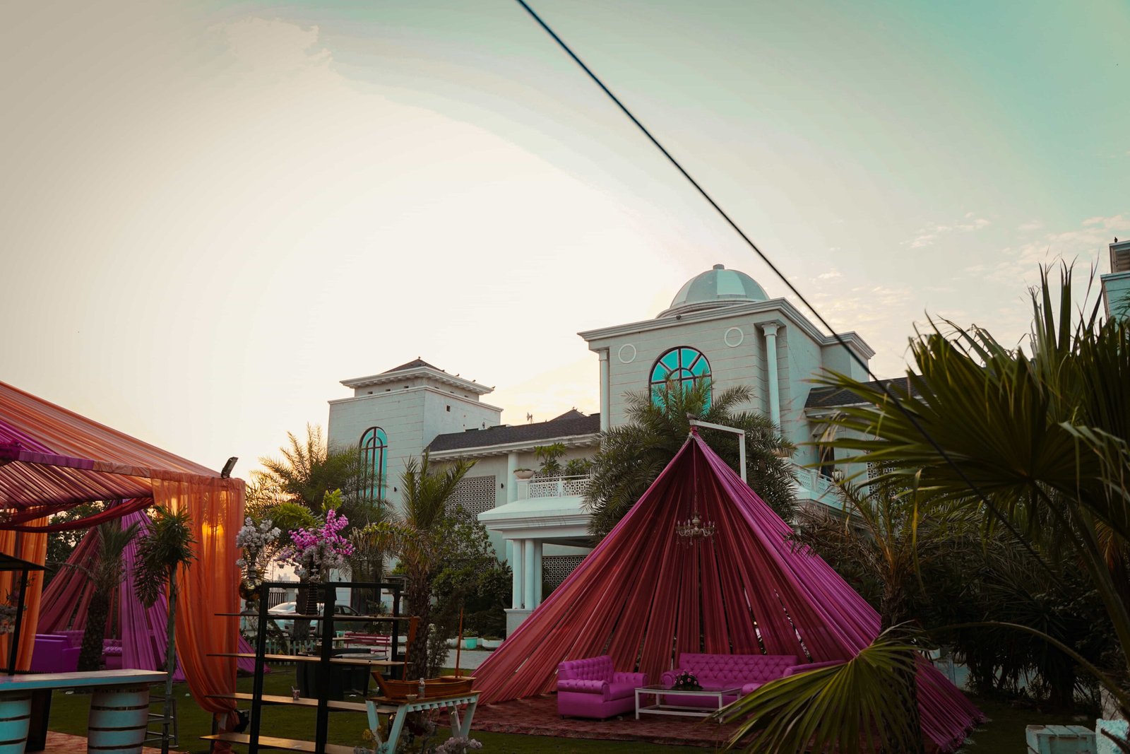 Grand 5 Resort - Banquet Hall in Meerut